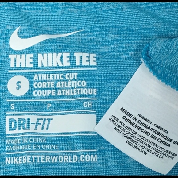 Nike Dri-Fit Tee - Picture 4 of 4